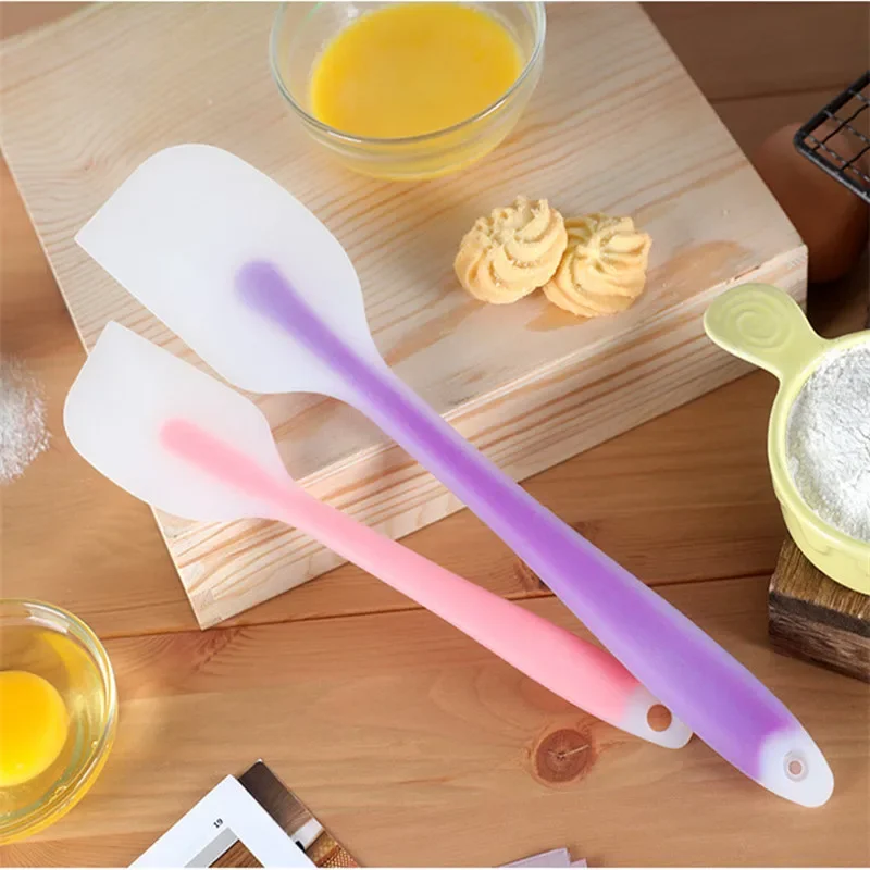 2 Size Silicone Scraper Heat-r - огляд і ціна Kitchen Gadgets To Have