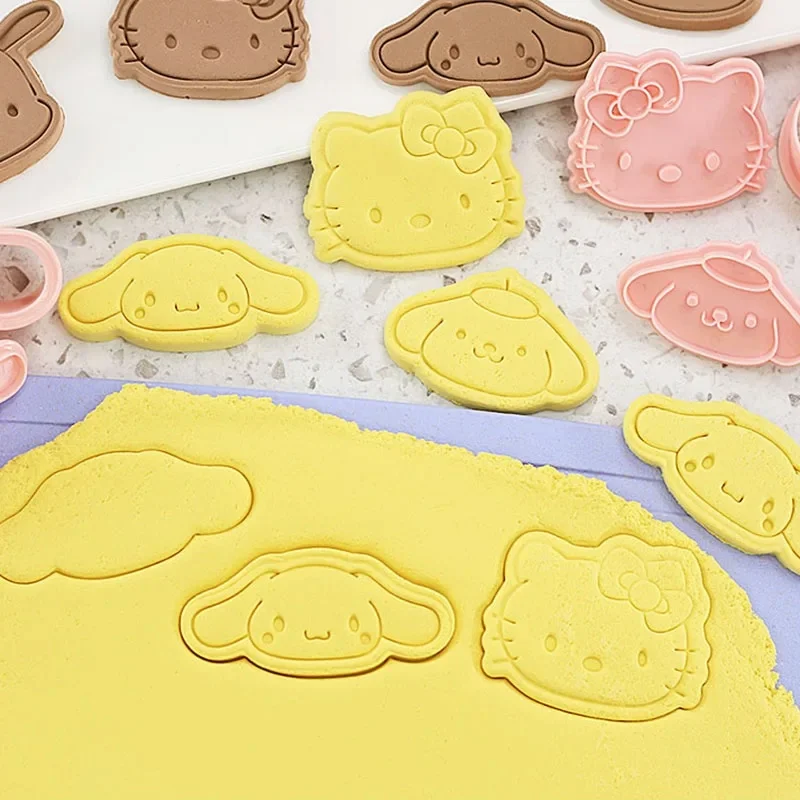 Hello Kitty Cartoon Cookie Cut - огляд і ціна Kitchen Gadgets Set