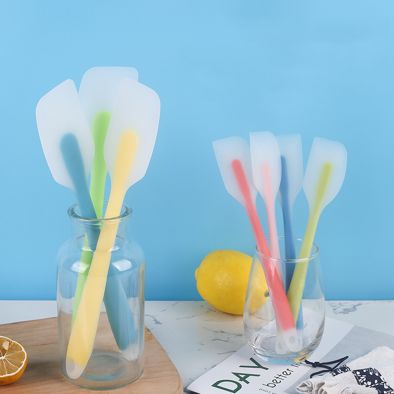 2 Size Flexible Silicone Scrap - огляд і ціна Kitchen Gadgets To Have